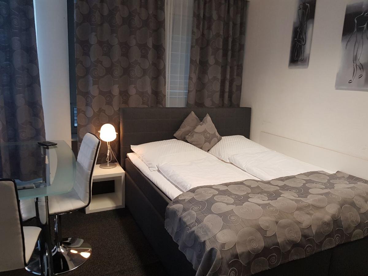 Hotel Wandsbek Hamburg Exterior photo