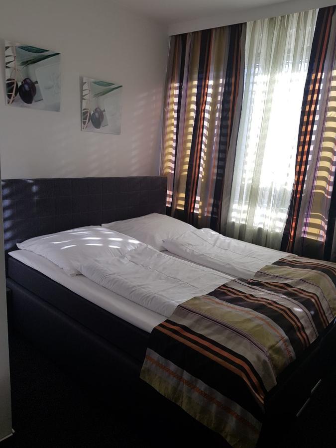 Hotel Wandsbek Hamburg Exterior photo